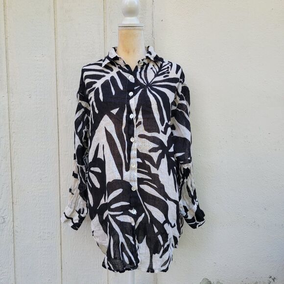 Vitamin A Playa Linen Boyfriend Shirt Sz Med Oversized Black Cream Lagenlook - Picture 1 of 3